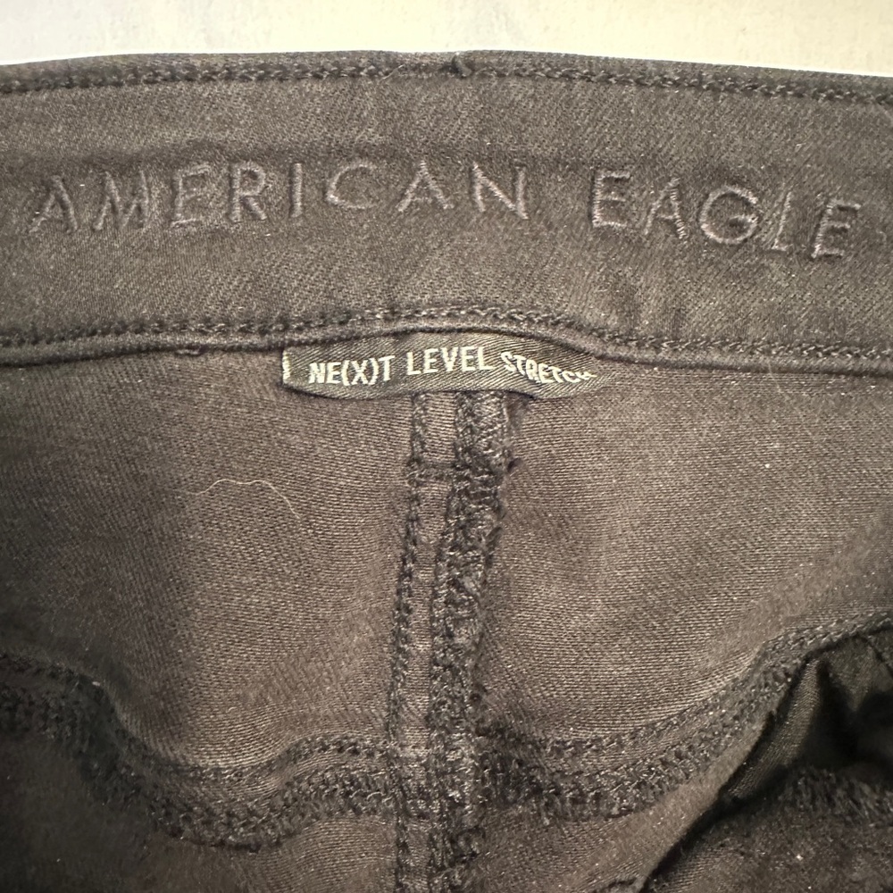 AE Black Distressed Super Hi Rise, Next Level Stretch Jeans, 6 R - Picture 2 of 8